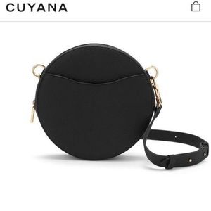 NWOT Cuyana Black Leather Circle Bag
